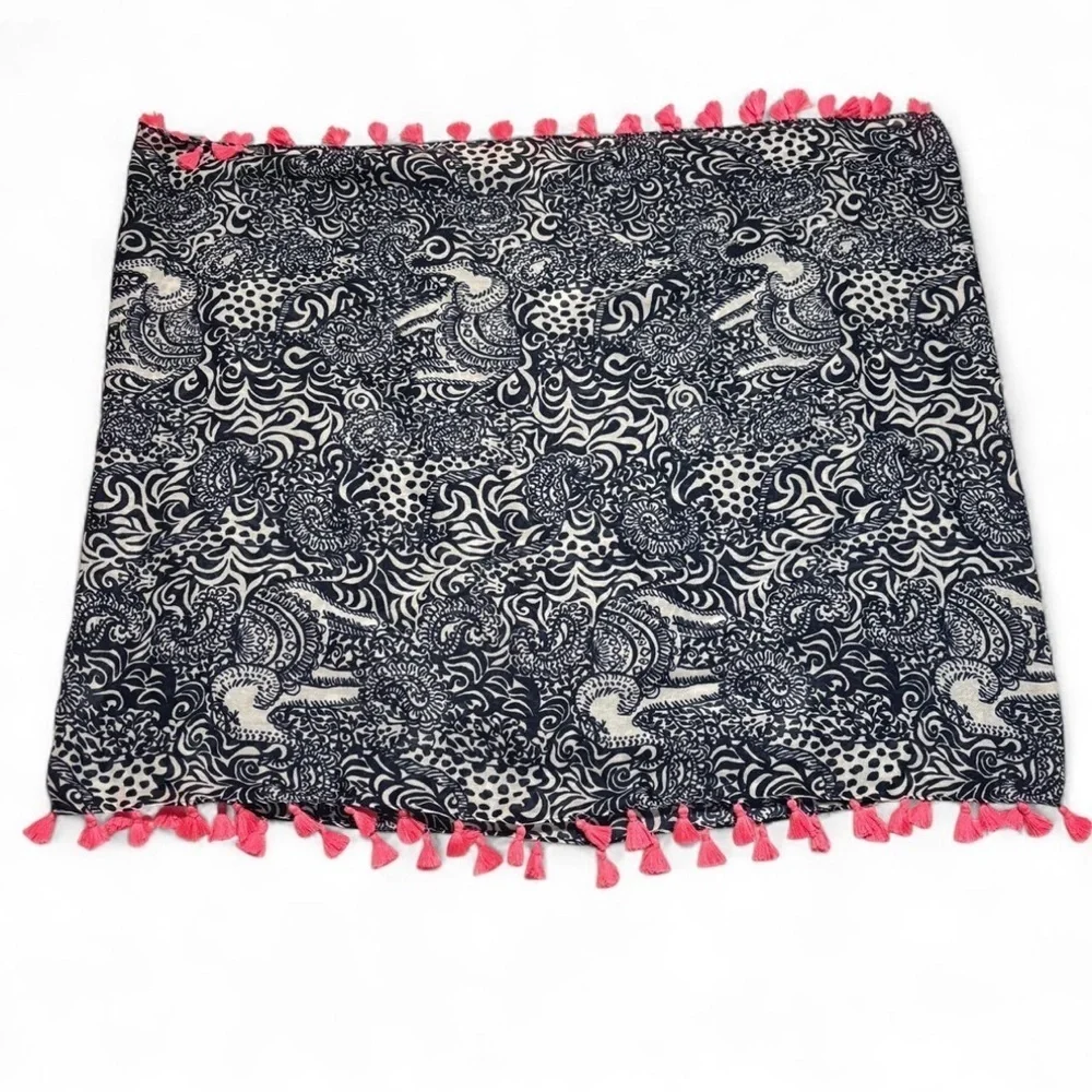 Lilly Pulitzer Tasseled Resort Infinity Scarf Blue Paisley Elephants Lightweight